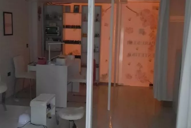 Business Property for Rent 3+1 in Tirana - 650 Euro