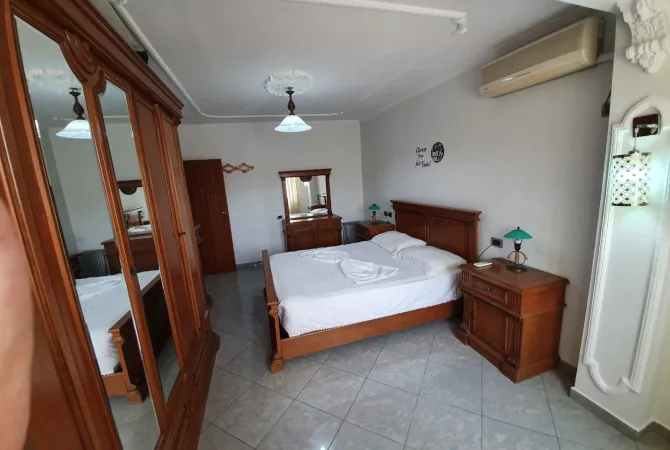 Shtepi me qera Apartament ne Tirane, 1+1, Mobilimi E mobiluar, Pagesa 600  Euro.