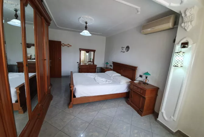 Shtepi me qera Apartament ne Tirane, 1+1, Mobilimi E mobiluar, Pagesa 600  Euro.