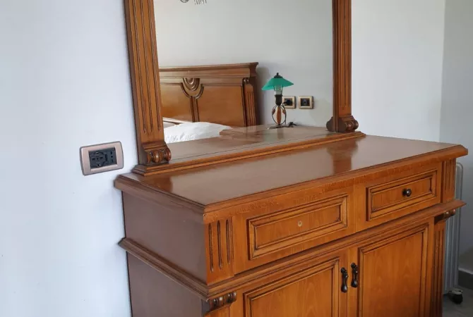 Shtepi me qera Apartament ne Tirane, 1+1, Mobilimi E mobiluar, Pagesa 600  Euro.