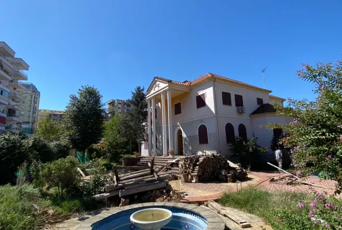 Luxury villas for rent in Tirana 7+1, Furnished