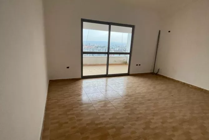 Shtepi ne shitje Apartament ne Tirane, 2+1, Mobilimi Bosh, pa mobiluar, Pagesa 170,000  Euro.