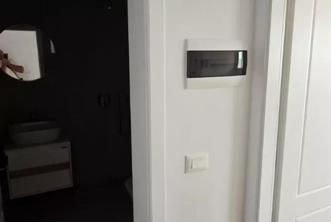 Appartamento in vendita a Tirana 1+1, Vuoto