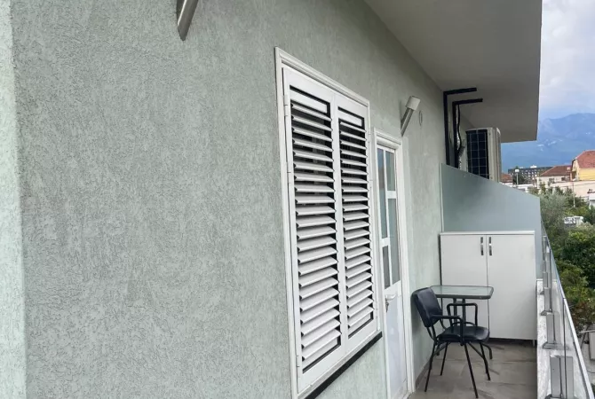 Appartamento in affitto a Tirana 2+1, Arredato