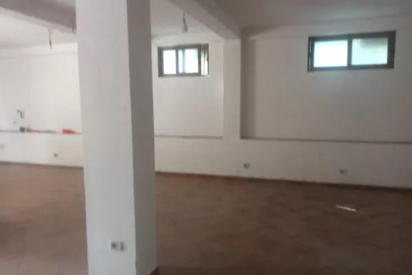 Jepet me qera magazine Shkoze/500 euro