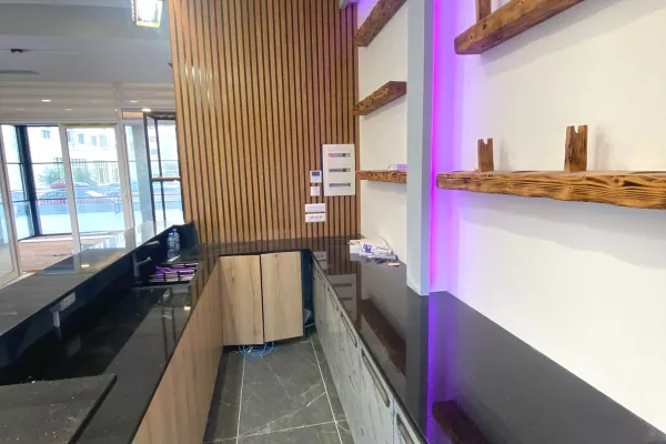 Ambient biznesi me qera 2+1 ne Tirane - 1,500 Euro