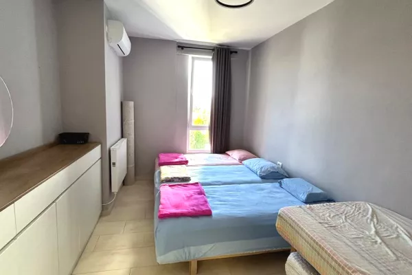 Shtepi ne shitje Apartament ne Pogradec, 1+1, Mobilimi E mobiluar, Pagesa 110,000  Euro.