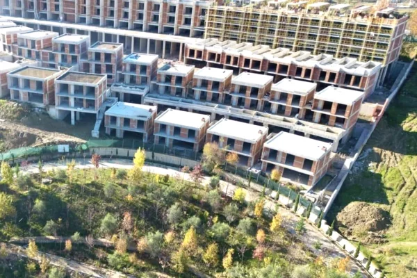 Shitet dubleks ne Farke/190,000 euro