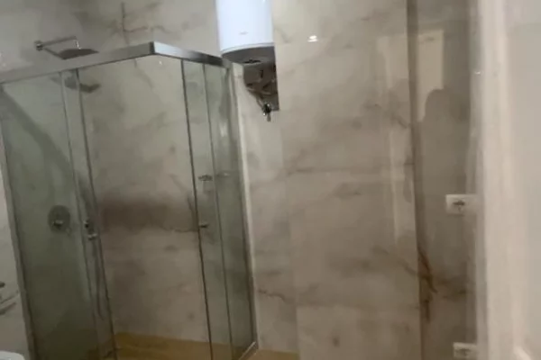 Apartment for rent in Tirana 2+1, Emty