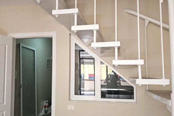 Apartment for rent in Tirana 2+1, Emty