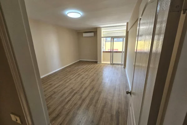 Apartment for rent in Tirana 2+1, Emty