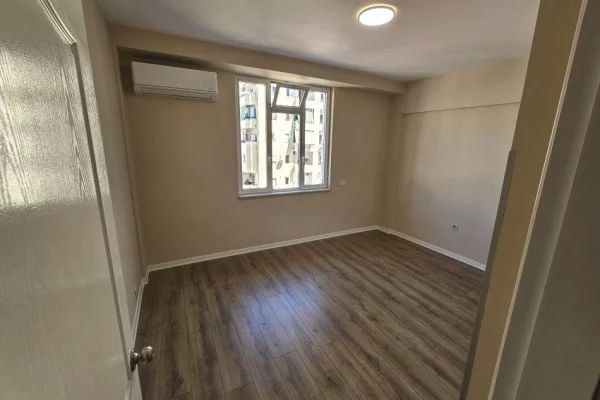 Apartment for rent in Tirana 2+1, Emty