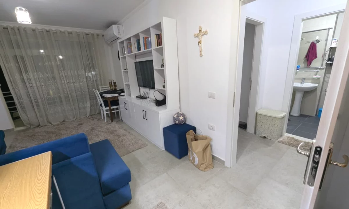 Apartment for rent in Tirana 1+1, Furnished