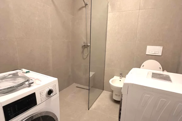 Shtepi me qera Apartament ne Tirane, 1+1, Mobilimi E mobiluar, Pagesa 70,000  Leke.