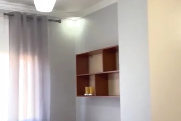 Appartamento in affitto a Tirana 2+1, Arredato