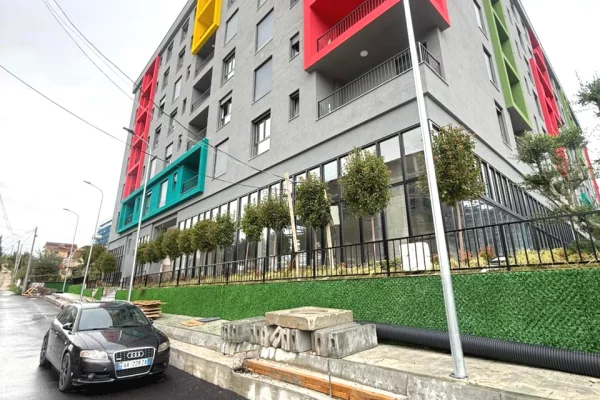 Appartamento in vendita a Tirana 1+1, Vuoto