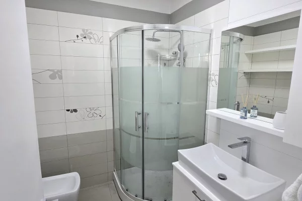 Apartment for rent in Tirana 3+1, Furnished