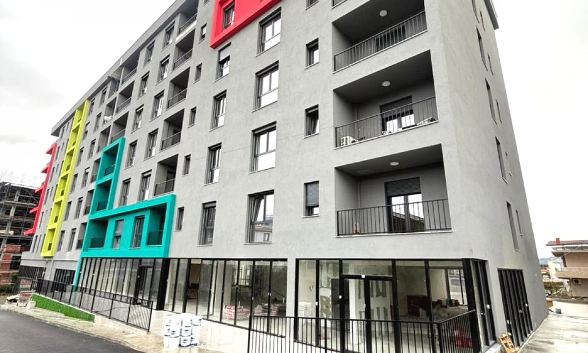 Appartamento in vendita a Tirana 1+1, Vuoto