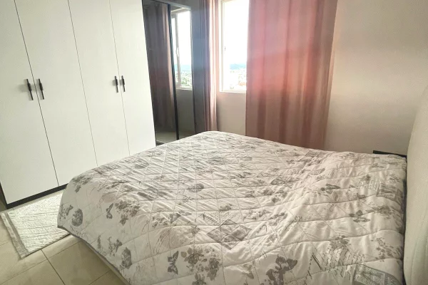 Shtepi me qera Apartament ne Tirane, 2+1, Mobilimi E mobiluar, Pagesa 450  Euro.