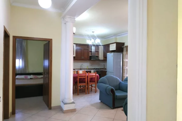 Villa di lusso in vendita a Tirana 7+1, Arredato