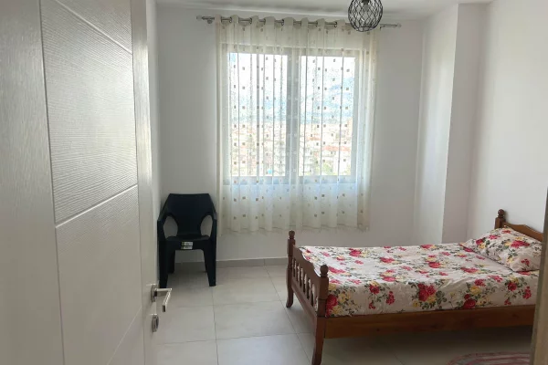 Shtepi ne shitje Apartament ne Tirane, 2+1, Mobilimi E mobiluar, Pagesa 110,000,000  Leke.