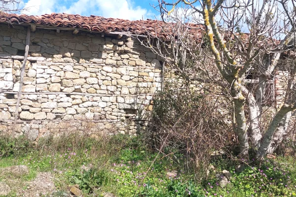 Land for Sale 2+1 in Tirana - 72,000 Euro