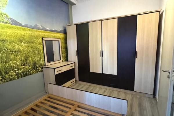 Penthouse (panoramic top floor) for rent in Tirana 1+1, Furnished