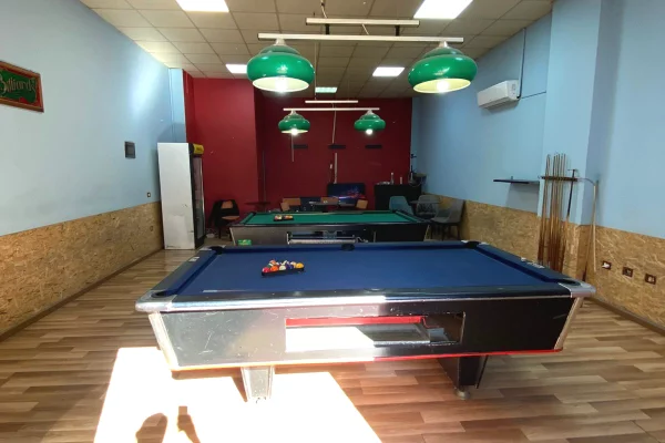 Biznese ne shitje 2+1 ne Tirane - 4,500 Euro