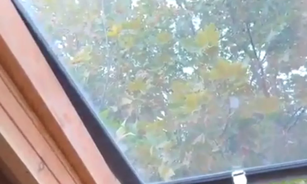 Shtepi me qera Apartament ne Tirane, 2+1, Mobilimi E mobiluar, Pagesa 550  Euro.