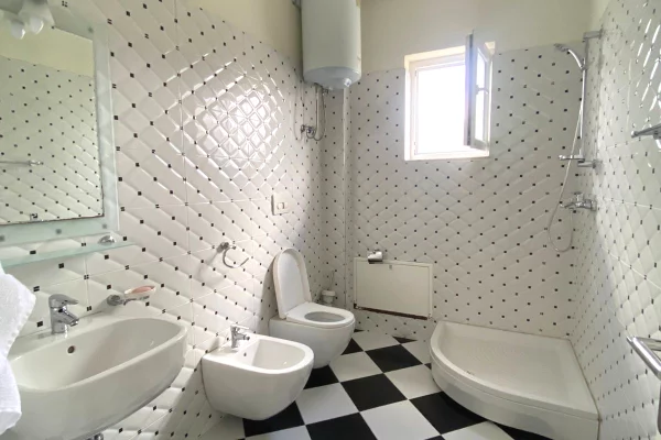 Luxury villas for sale in Tirana 5+1, Furnished