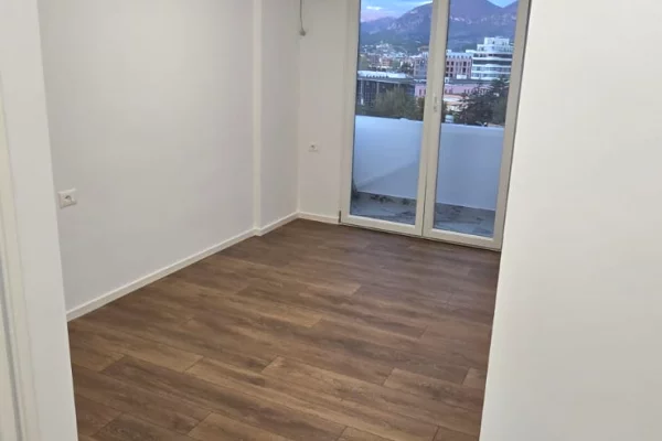 Casa in vendita 2+1 a Tirana - 218,000 Euro