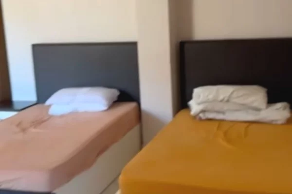 Shtepi me qera Apartament ne Tirane, 1+1, Mobilimi E mobiluar, Pagesa 350  Euro.