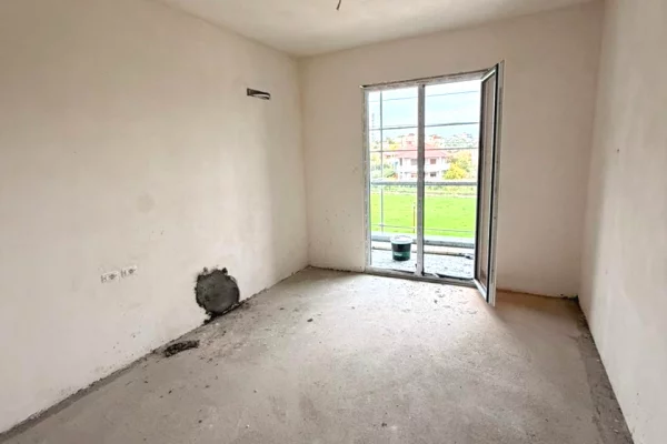 Shtepi ne shitje 2+1 ne Tirane - 125,000 Euro