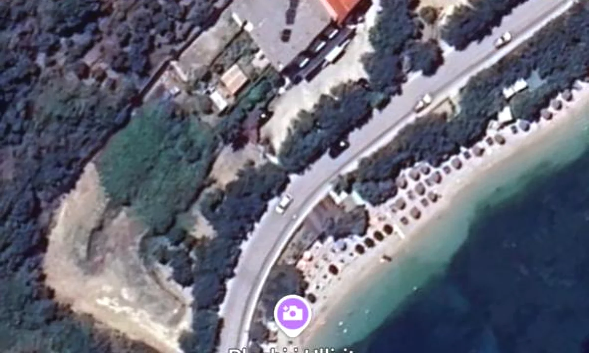 Shitet Toke Vije E Pare Ne Vlore/50.000.000 ALL