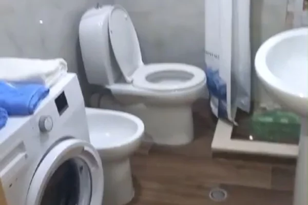 Shtepi me qera Apartament ne Durres, 1+1, Mobilimi E mobiluar, Pagesa 25,000  Leke.