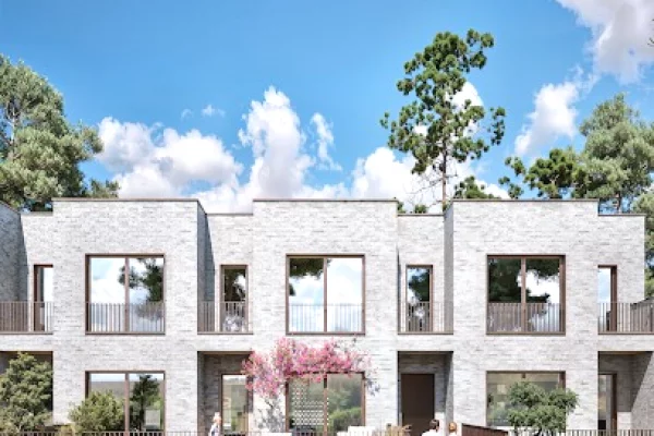 Shtepi ne shitje Apartament ne Tirane, 3+1, Mobilimi Bosh, pa mobiluar, Pagesa 304,902  Euro.