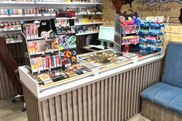 Shitet ambient biznesi ne Durres plazh/140,000 euro