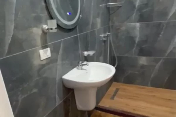 Appartamento in affitto a Tirana 1+1, Arredato