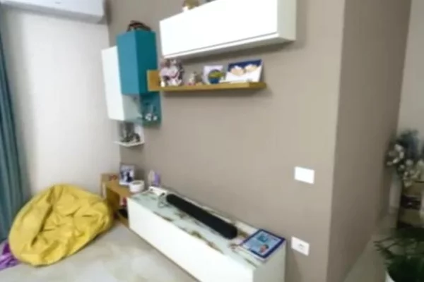 Appartamento in affitto a Tirana 3+1, Arredato