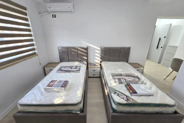 Shtepi me qera Apartament ne Tirane, Garsoniere, Mobilimi E mobiluar, Pagesa 500  Euro.