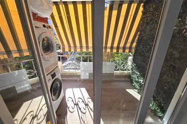 Shtepi me qera Apartament ne Tirane, Garsoniere, Mobilimi E mobiluar, Pagesa 550  Euro.