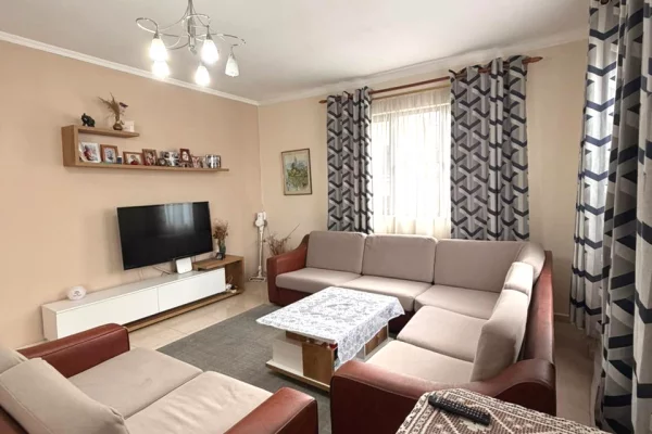 Casa in vendita 2+1 a Tirana - 198,000 Euro