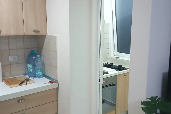 Appartamento in vendita a Tirana 1+1, Arredato