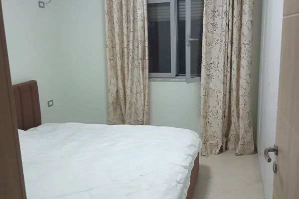 Appartamento in vendita a Tirana 1+1, Arredato