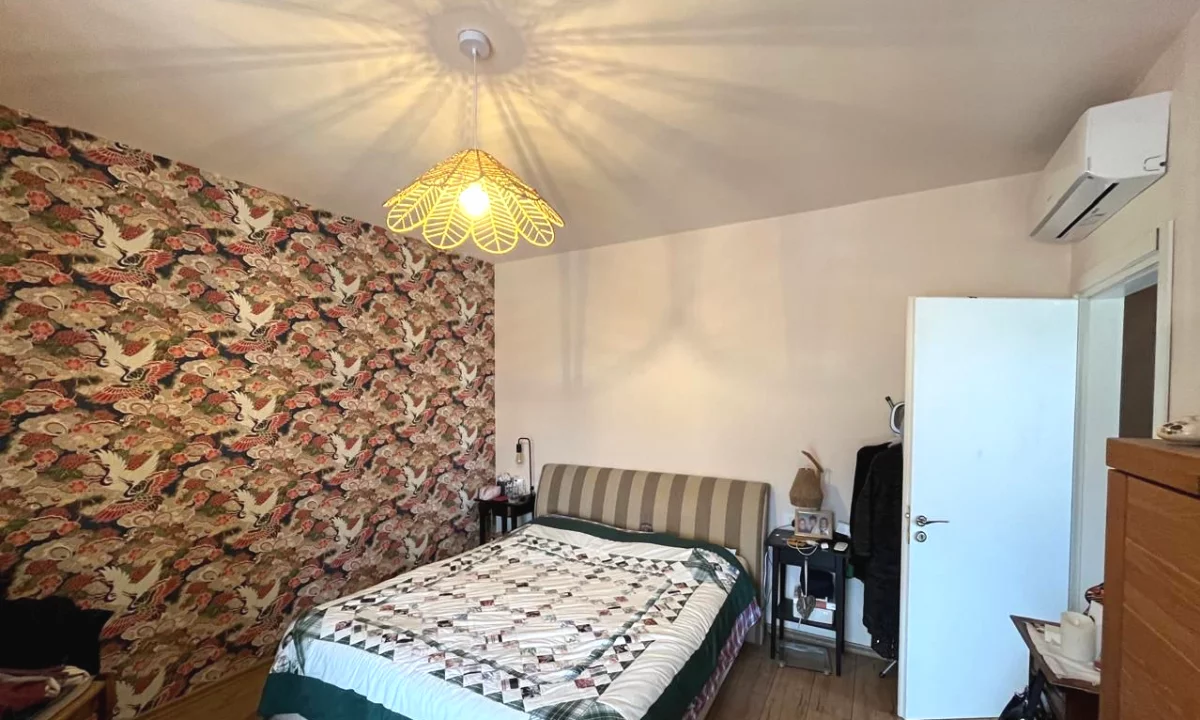 Shtepi ne shitje Apartament ne Tirane, 2+1, Mobilimi Pjeserisht e mobiluar, Pagesa 205,000  Euro.