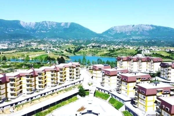 Appartamento in vendita a Tirana 1+1, Vuoto