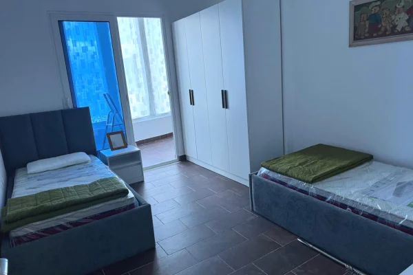 Appartamento in affitto a Tirana 2+1, Arredato