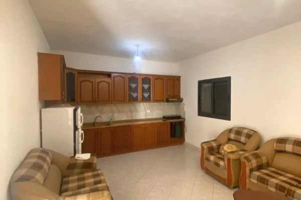 Appartamento in affitto a Tirana 2+1, Arredato