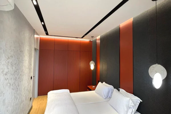 Shtepi me qera Apartament ne Tirane, 2+1, Mobilimi E mobiluar, Pagesa 2,000  Euro.