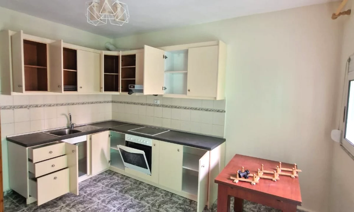 Apartment for rent in Tirana 3+1, In Part